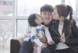 娱乐圈吃瓜爆料李小璐,娱乐圈吃瓜爆料背后的真相揭秘